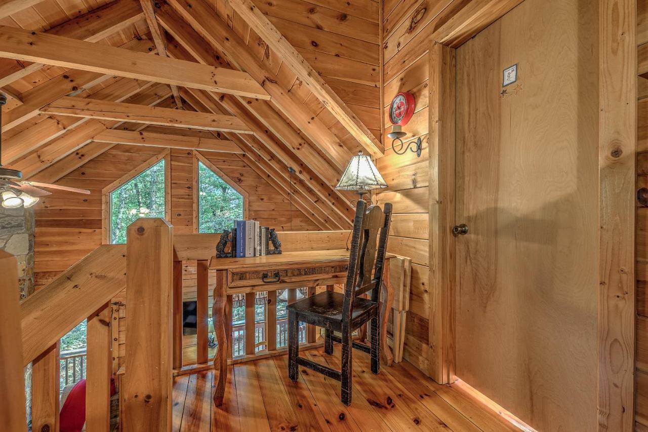 Golden Eagle Ga Cabin - Hot Tub, Firepit & Fast Wifi บลูริดจ์ ภายนอก รูปภาพ